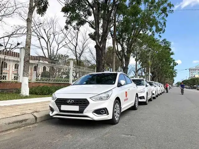 Quy Trình Đặt Xe Và Sử Dụng Dịch Vụ Lado Taxi