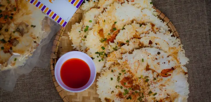 Bánh Ép Huế – Món Bánh Huế Độc Lạ