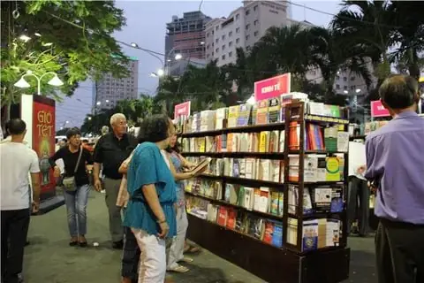 Lễ Hội Đường Sách Tết Giáp Thìn Năm 2024
