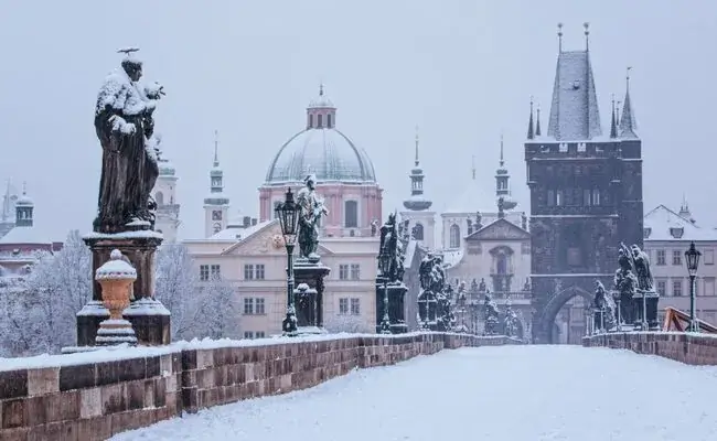 Cộng Hòa Séc: Vẻ Đẹp Vàng Son Của Prague
