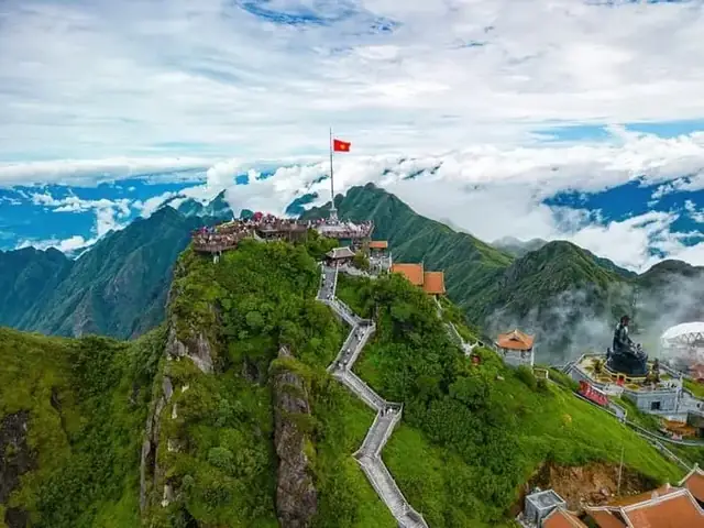 Sapa Tháng 3 – Thành Phố Trong Sương Sapa Tháng 3 – Thành Phố Trong Sương