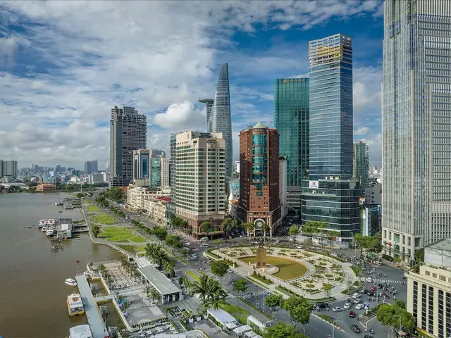 Tổng Quan Về Vị Trí Địa Lý Tp.hcm