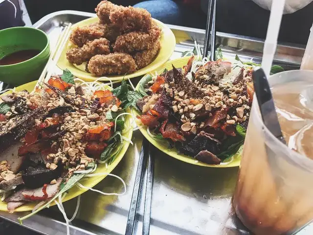 Nộm Bò Khô: Vị Chua Cay Thanh Mát Đánh Thức Vị Giác