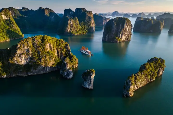 Đặc Điểm Thời Tiết Hạ Long Tháng 3