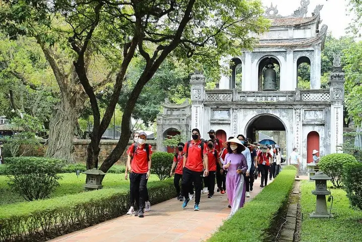 Mẹo Du Lịch Trong Thời Tiết Hà Nội Tháng 2