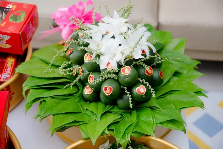 Thủ Tục Lễ Dạm Ngõ (hoặc Lễ Chạm Ngõ)