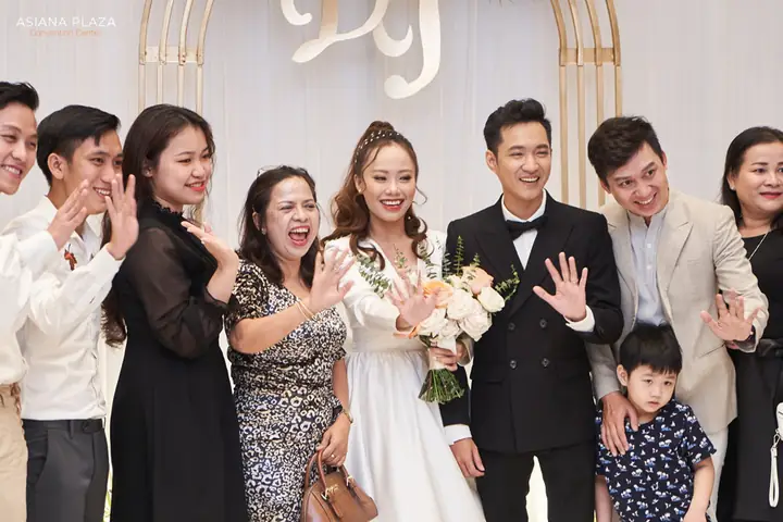 Tổ Chức Lễ Thành Hôn Tại Trung Tâm Hội Nghị Tiệc Cưới