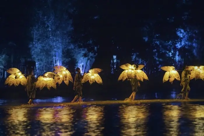Những Ấn Tượng Đặc Biệt Của Show Diễn