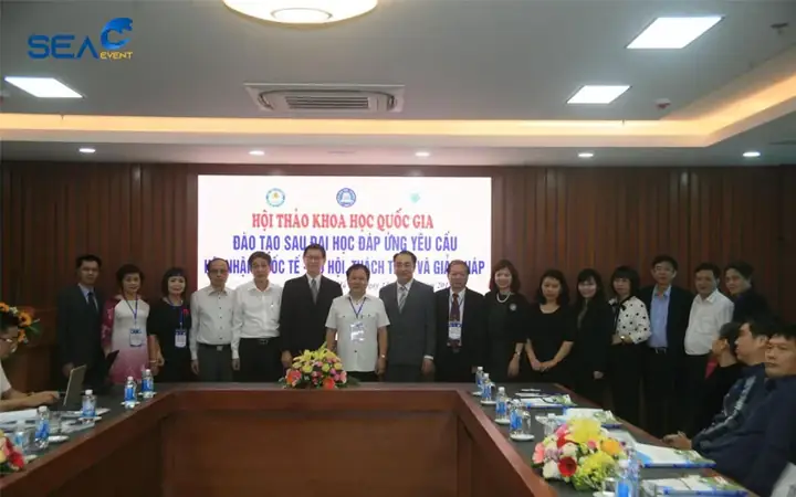 Lợi Ích Của Doanh Nghiệp Khi Tài Trợ Hội Thảo