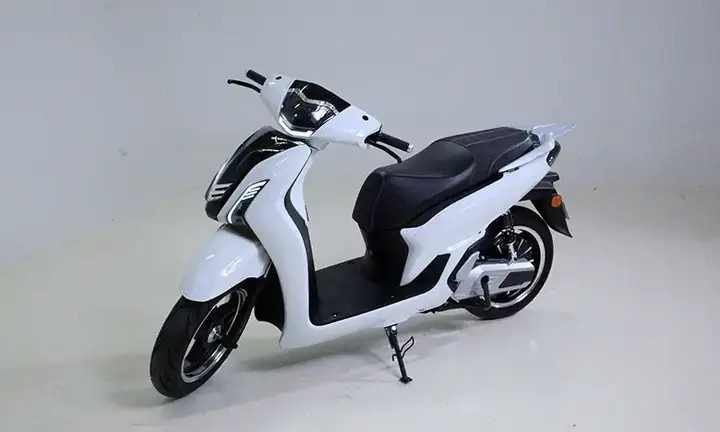 Nên Mua Xe Máy Điện Nào: Phân Tích Chi Tiết Các Mẫu Xe Điện Tốt Nhất 2025 Nên Mua Xe Máy Điện Nào: Phân Tích Chi Tiết Các Mẫu Xe Điện Tốt Nhất 2025