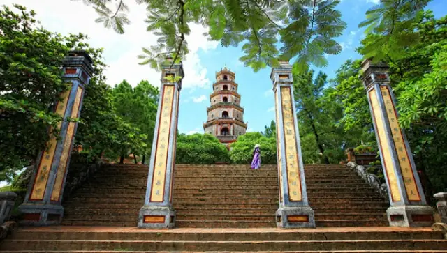 Sự Tích Chùa Thiên Mụ
