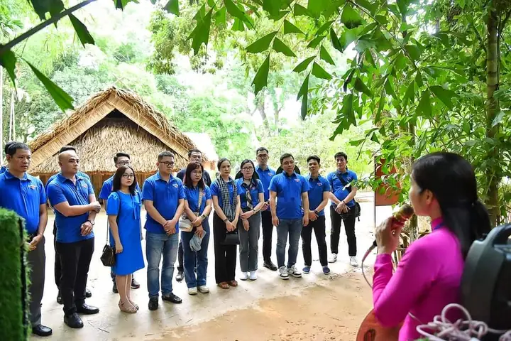 Thuyết Minh Về Di Tích Lịch Sử Ở Nghệ An