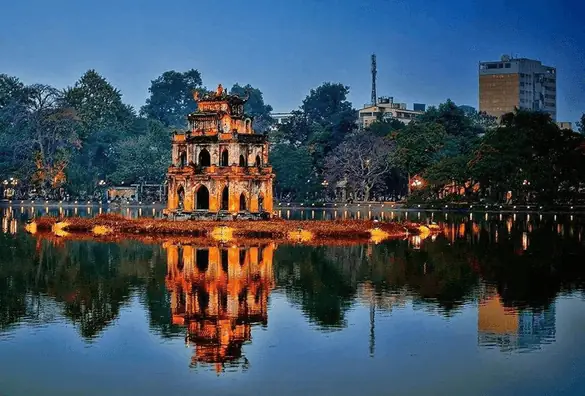 Thuyết Minh Về Hồ Gươm Lớp 9 - Mẫu 1