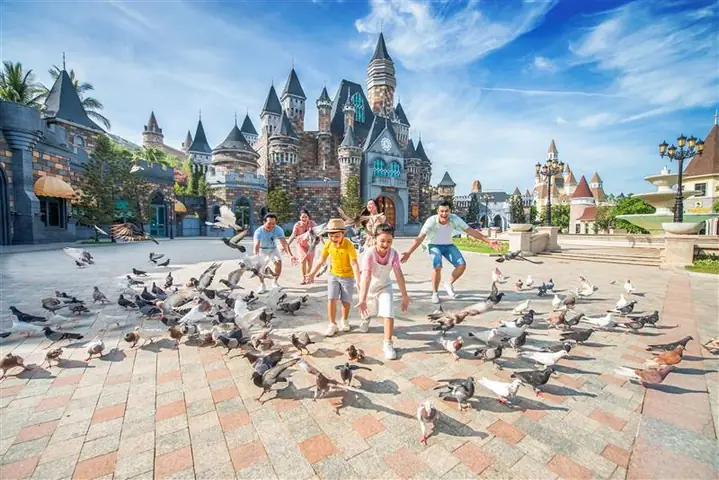 [vinwonders Nha Trang] - Vé Vào Cửa Tiêu Chuẩn