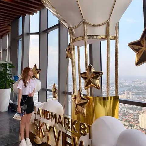 Trải Nghiệm Có Một Không Hai Tại Skyview Tầng 81