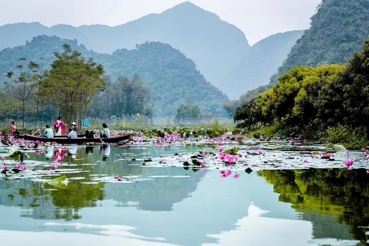 Tour Đi Chùa Hương Từ Hà Nội Tour Đi Chùa Hương Từ Hà Nội