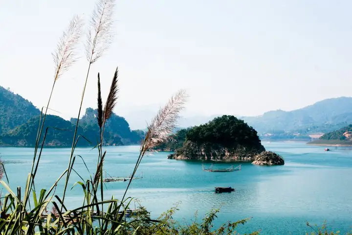 Tour Du Lịch Trung Du Miền Núi Bắc Bộ