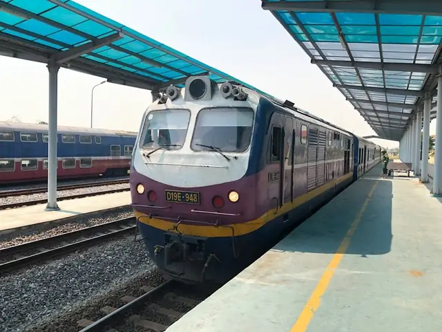 Useful Tips For Traveling From Hanoi To Ninh Binh By Train