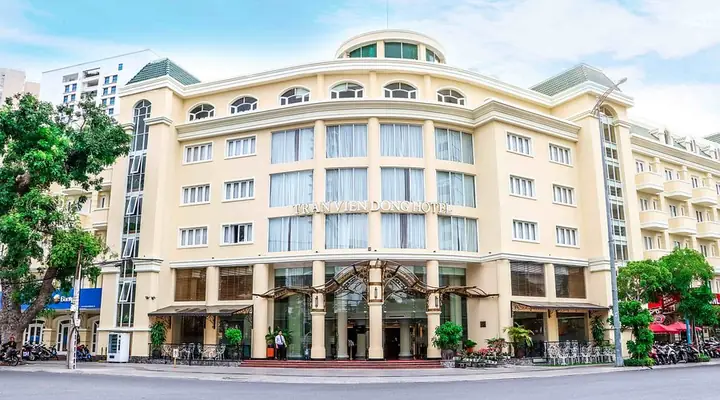 Khách Sạn Trần Viễn Đông Nha Trang: Trải Nghiệm Nghỉ Dưỡng Cao Cấp Giữa Lòng Thành Phố Biển