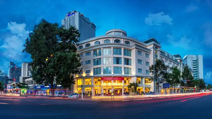 Trần Viễn Đông Hotel Tp Nha Trang Khánh Hòa: Đánh Giá Chi Tiết, Giá Phòng & Dịch Vụ