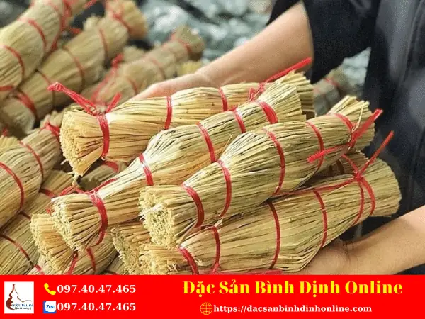 Tré Bình Định Được Làm Từ Thịt Sống Hay Chín? Ăn Có Tốt Không?