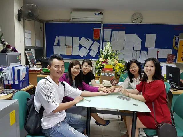 Cựu Sinh Viên Tri Ân Thầy Cô Giáo Nhân Ngày 20-11