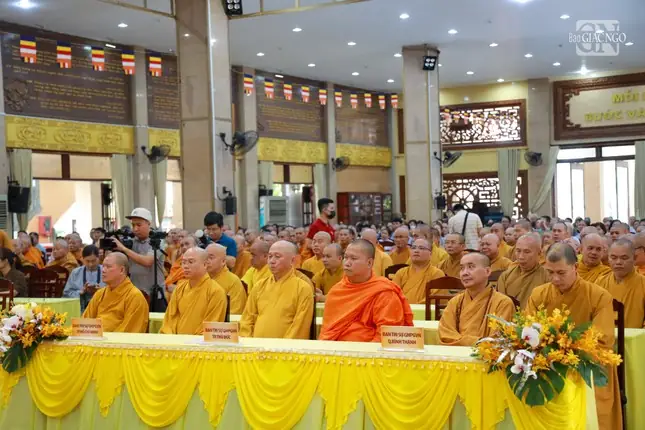 Trụ Trì Pháp Viện Minh Đăng Quang