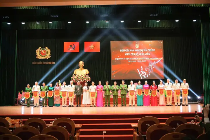 Trường Cao Đẳng Cảnh Sát Nhân Dân 1 Sóc Sơn