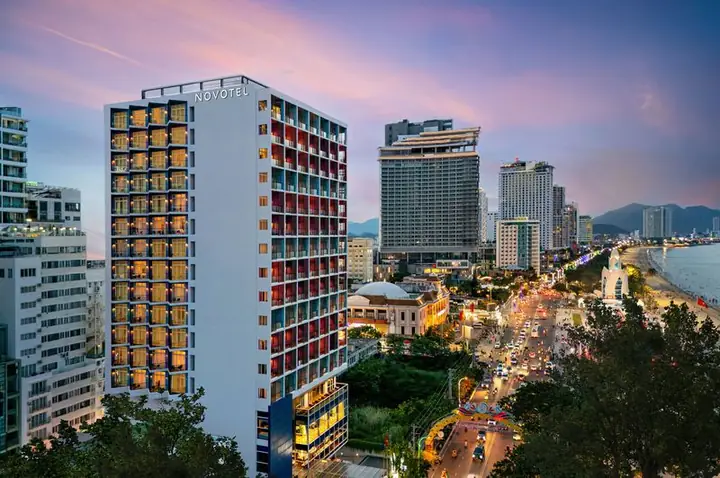 Khách Sạn Novotel Nha Trang - Chudu24