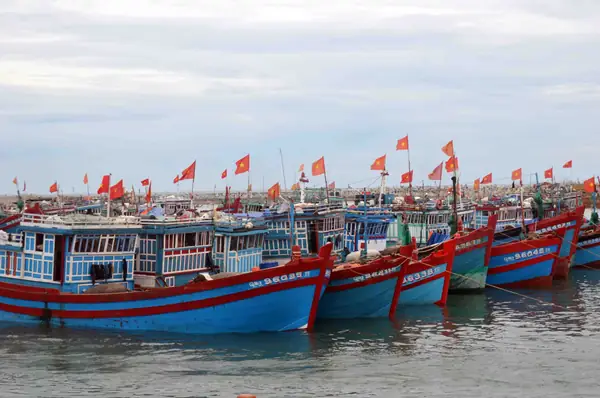 Định Vị Tàu Cá Đảm Bảo An Toàn Cho Ngư Dân, Tối Ưu Chi Phí Khi Ra Khơi: