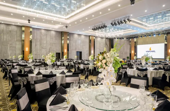 2. Trung Tâm Tổ Chức Hội Nghị, Sự Kiện