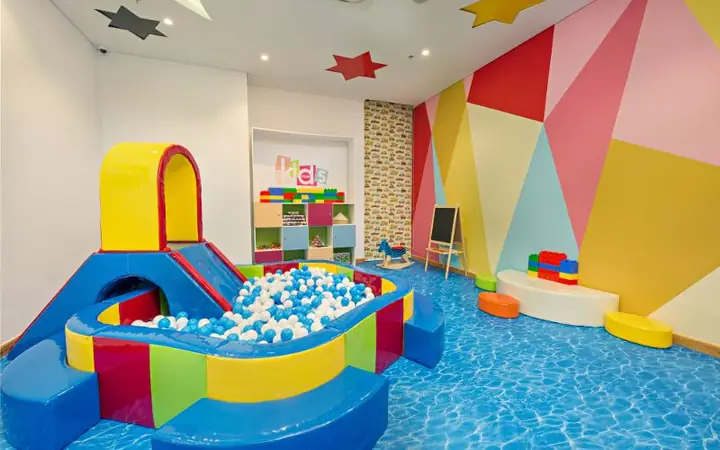 4. Kid’s Club