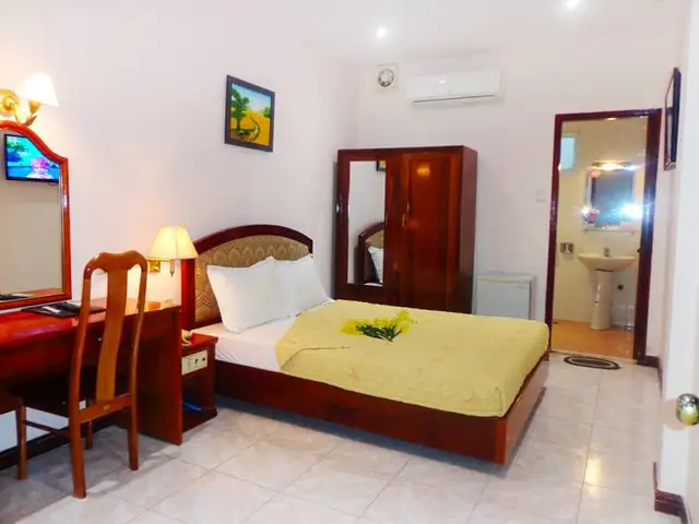 Vạn Sen Spa Huỳnh Thúc Kháng