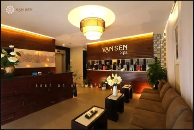 Vạn Sen Spa Huỳnh Thúc Kháng: Đánh Giá Chi Tiết Về Không Gian Thư Giãn Chuẩn 5 Sao