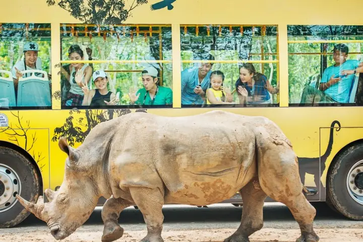 Combo Vinpearl Safari & Vinwonders Phú Quốc Ngập Tràn Ưu Đãi: Combo Vinpearl Safari & Vinwonders Phú Quốc Ngập Tràn Ưu Đãi: