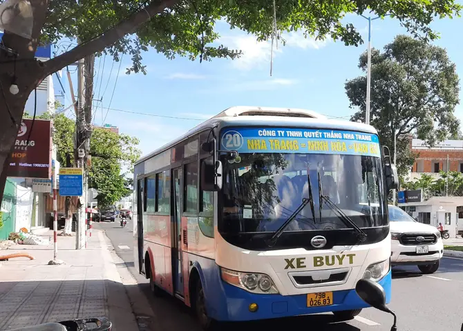 Xe Buýt Nha Trang Vạn Giã