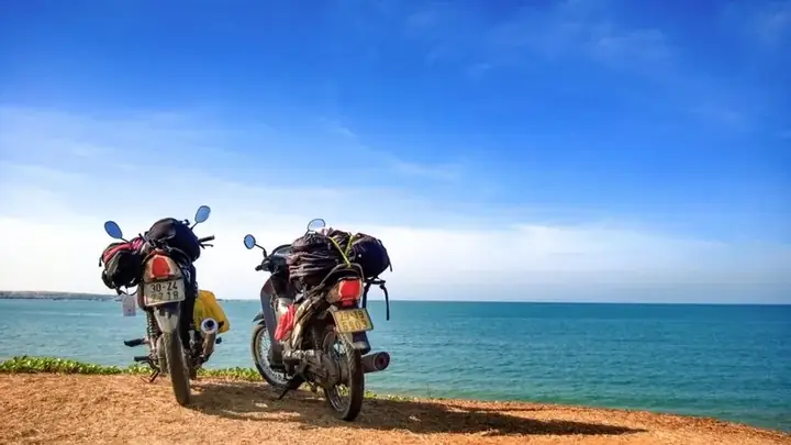 Lựa Chọn Phương Tiện Cho Hành Trình Tháng 7