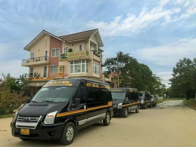 Xe Đà Nẵng Huế Hải Vân Limousine (xehue.vn)