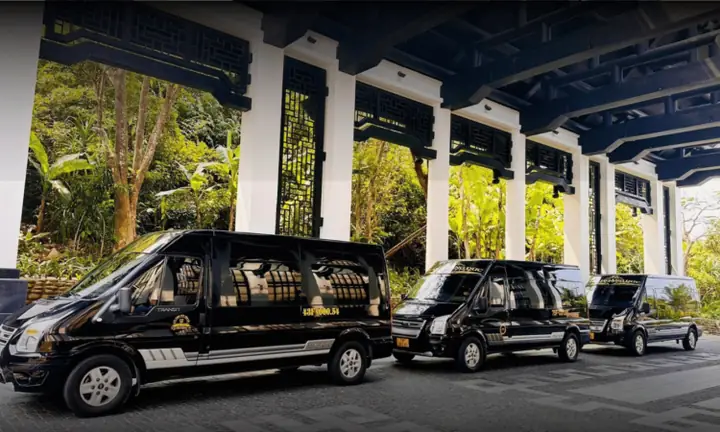 Xe Đà Nẵng Huế Hoàng Đức Limousine