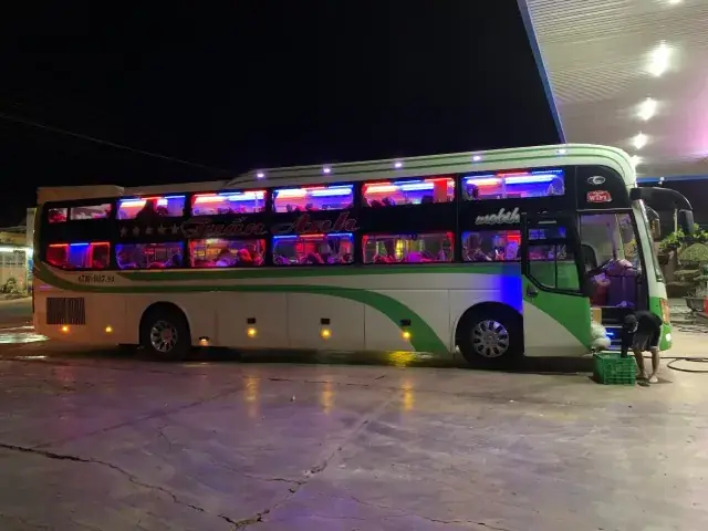 Nhà Xe Tuấn Anh