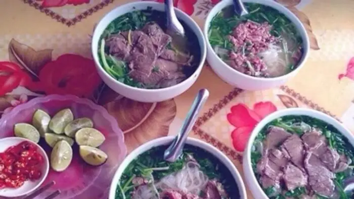 Quán Phở Đức Thịnh: Hương Vị Phở Đặc Trưng Quán Phở Đức Thịnh: Hương Vị Phở Đặc Trưng