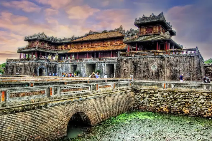 Tham Quan Di Sản Văn Hóa Thế Giới Cố Đô Huế, Việt Nam