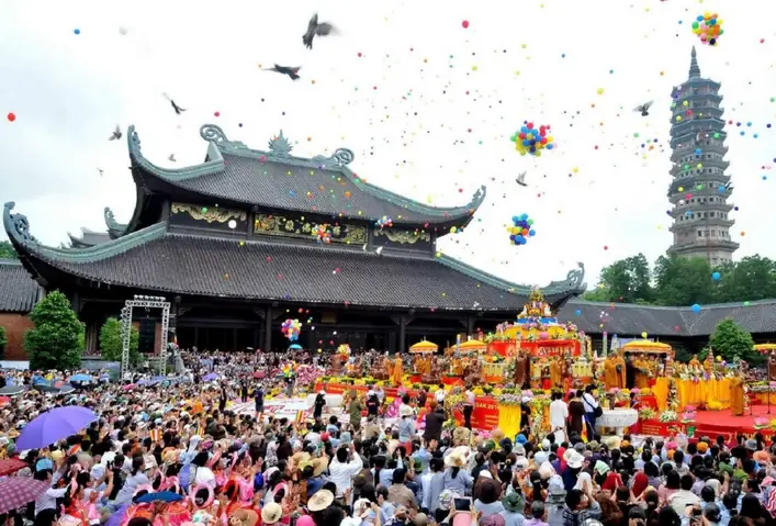 Lễ Hội Chùa Hương Diễn Ra Vào Thời Gian Nào Trong Năm?