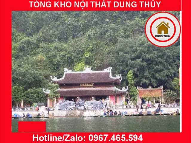 Để Có Một Năm Mới May Mắn Thì Việc Có Chuyến Du Xuân Ý Nghĩa Tại Chùa Hương Rất Cần Thiết. Hãy Cùng Dung Thủy Điểm Qua Bài Văn Khấn Cúng Đền Trình Chùa Hương Du Xuân Đầu Năm Ất Tỵ 2025 Trong Bài Viết Dưới Đây Nhé!