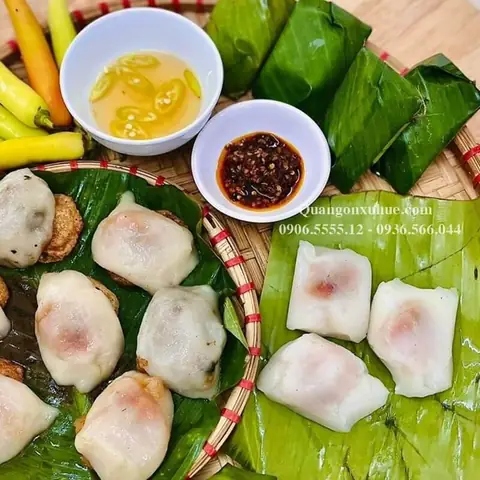 2, Quán Bánh Bèo Nậm Lọc Ngon Ở Huế – Mệ Lé