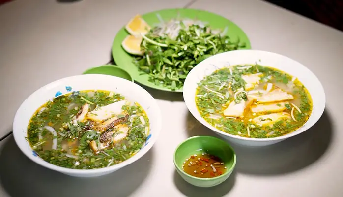 Cô Thanh - Bánh Canh Cá Lóc Ở Bình Dương | Foody.vn