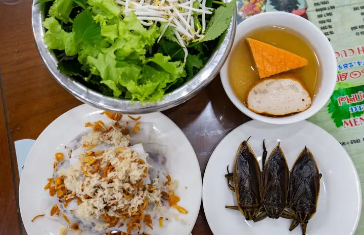 Quán Bánh Cuốn Cà Cuống Nguyễn Văn Cừ – Quán Phương Loan