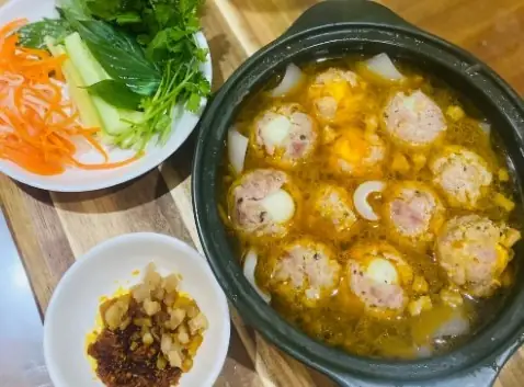 Bánh Mì Xíu Mại Đà Lạt - Nguyễn Kiệm Ở Tp. Hcm | Foody.vn