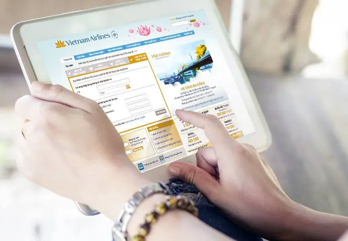 Vietnam Airlines