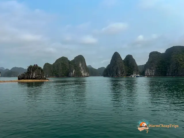 Visit Halong Bay: Things To Know For A Concious Choice ... Visit Halong Bay: Things To Know For A Concious Choice ...